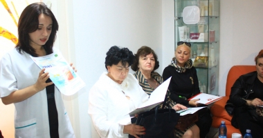 Stire din Sănătate : "Exagerați cu vitamina C!" - sfaturi de la medicul nutriționist