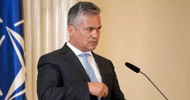 Adrian Veștea continuă negocierile pentru Guvern, deși PNL nu îl susține. „Nu renunț la mandat!”