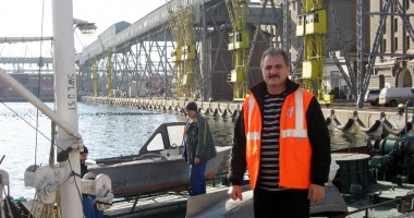 Stire din Economie : Vești bune pentru cadeți și "lupii de mare"