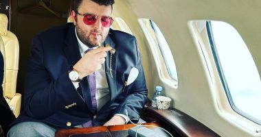 Stire din Eveniment : Milionarul Victoraș Micula, condamnat la 2 ani de închisoare cu executare