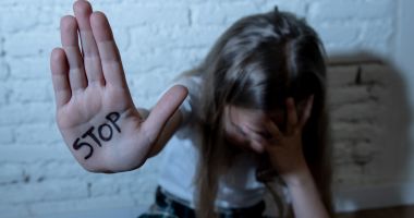 Stire din Eveniment : Traficul de minori în scopul exploatării sexuale, în vizorul polițiștilor din întreaga Europă