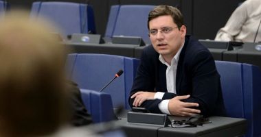 Stire din Actualitate : Specialiști europeni în inundații vin de urgență în România