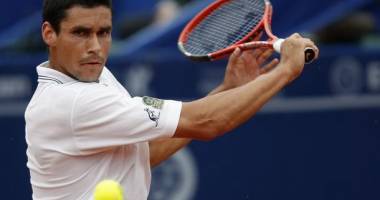 Stire din Sport : Hănescu, învins în semifinalele turneului challenger de la Mouilleron Le Captif
