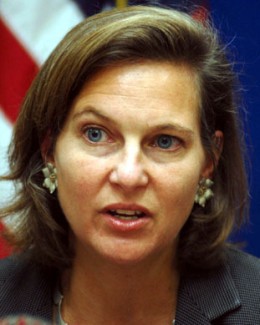 Stire din Politică-Administrație : Victoria Nuland: "Statul de drept în România trebuie întârit"