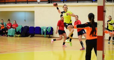 Stire din Sport : CSU Neptun  s-a impus  pe terenul  Stelei București