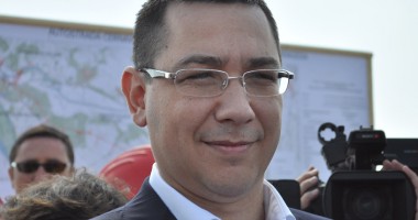 Stire din Politică-Administrație : "Eu încă sunt nemulțumit  de cum se mișcă lucrurile"