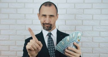 Bulă vrea să fie miliardar