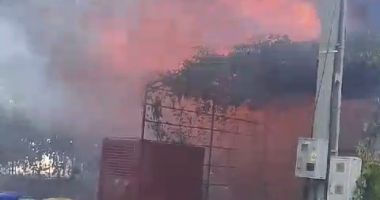 Jud. Constanța. INCENDIU DEVASTATOR! Două case arse în totalitate, peste 20 de pompieri luptă cu focul! - 1