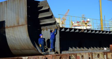 Vietnamezii și-au început munca în Șantierul Naval Constanța - 5
