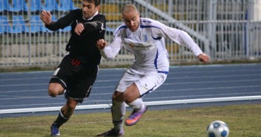 Stire din Sport : Viitorul s-a întărit și cu un fost jucător al Farului