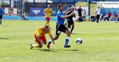 Stire din Sport : O primă repriză perfectă,  Ninu - gol de generic
