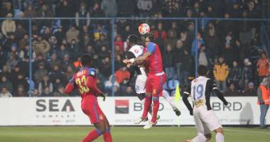 Galerie foto. FC Viitorul, învinsă pe teren propriu de FC Steaua, scor 0-1 - 6