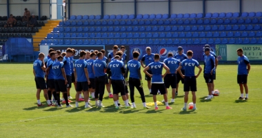 Stire din Sport : Duelul FC Voluntari - FC Viitorul Constanța deschide noua ediție a Ligii l