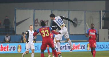 Galerie foto. FC Viitorul, învinsă pe teren propriu de FC Steaua, scor 0-1 - 3