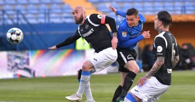 Stire din Sport : Înfrângere ruşinoasă pentru FC Viitorul. Antrenorul Mircea Rednic a fost demis