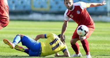 Stire din Sport : Fotbal: Florin Cernat vine la FC Viitorul!