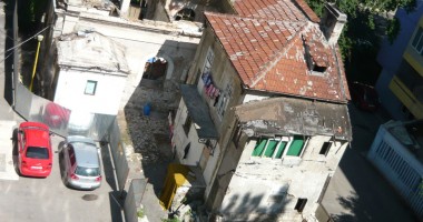 Dărăpănături și șobolani în centrul Constanței - 5