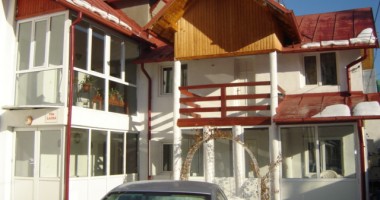 Stire din Life and Style : CÂȘTIGĂTORI Concurs MINI-SEJUR LA BUȘTENI