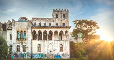 Stire din Cultură-Educație : În premieră, după 20 de ani, Vila Șuțu va fi deschisă pentru o expoziție de new media art