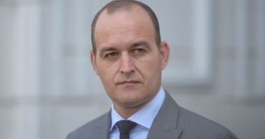 Stire din Politică-Administrație : Dan Vîlceanu spune că nu a fost criticat de Ciucă pentru reproșurile aduse miniștrilor PSD