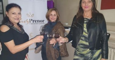 "VIN la Operă". Savoarea dobrogeană și arta, atributele unui eveniment boem găzduit de Teatrul ”Oleg Danovski” - 5