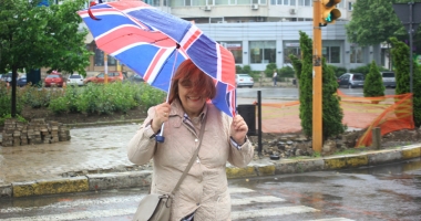 Vine toamna la Constanța. Ploi și frig în următoarele zile