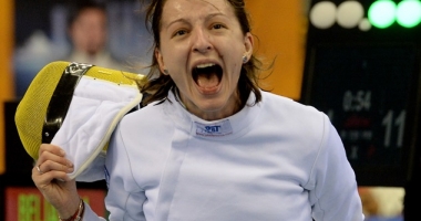 Stire din Sport : Vino să vezi o mare campioană! Ana Maria Popescu promovează scrima la Constanța