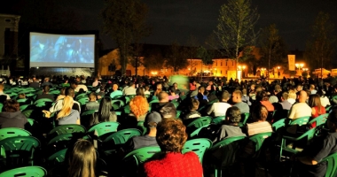 Vino la cinematograf  în Parcul Tăbăcărie