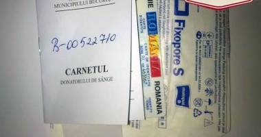 Vin pentru sânge. Donatorii de sânge, premiați cu o sticlă de vin roșu - 2
