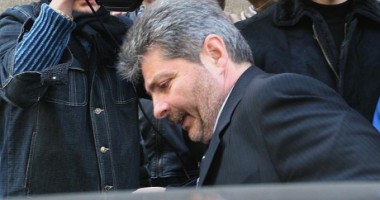 Stire din Eveniment : Sorin Ovidiu Vîntu, condamnat la șase luni de închisoare cu executare