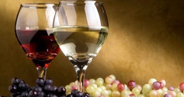 Stire din Economie : Vinurile dobrogene vor fi promovate în Azerbaidjan și Bulgaria