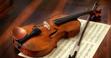 Stire din Actualitate : O rară vioară Stradivari, vândută la licitație pentru 15,3 milioane de dolari