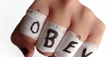 Violența, văzută prin ochii a 300 de liceeni