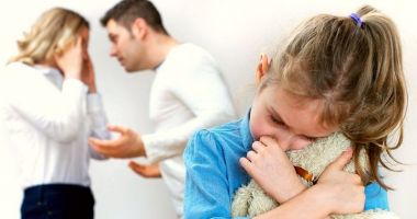 Stire din Social : Sute de femei cer ajutor! Linia telefonică destinată violenței domestice, tot mai solicitată