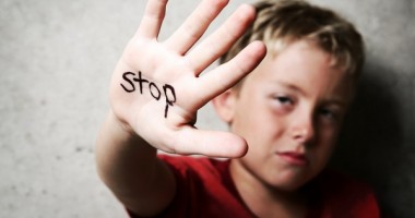Stire din Cultură-Educație : Elevii Liceului Teoretic "Traian" sunt ANTIVIOLENȚĂ!
