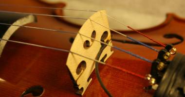 Stire din Cultură-Educație : Violonistul Alexandru Tomescu susține un recital în Gara de Nord