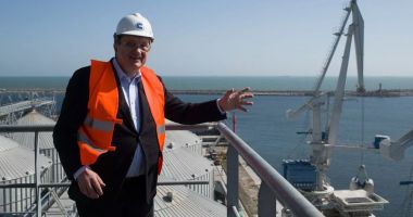 Stire din Economie : Operatorii din portul Constanţa spun că pot livra mai multe cereale ucrainene