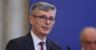 Stire din Economie : Virgil Popescu, ministrul Energiei: "Vrem ca până în 2027 să fim independenţi din punct de vedere energetic"