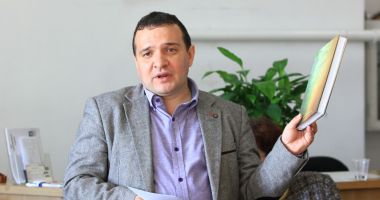 Stire din Cultură-Educație : In memoriam. Trei ani de la decesul istoricului Virgil Coman