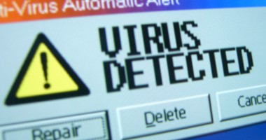 Stire din Actualitate : Circa 1.000 de site-uri din Ungaria, afectate de heartbleed