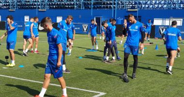 Stire din Sport : Virusul Covid-19 face noi victime. Meciul FC Viitorul - FC Hermannstadt, amânat