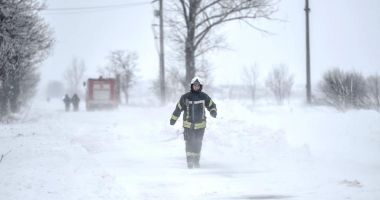Stire din Social : IARNĂ ÎN ROMÂNIA / Un al doilea sistem frontal asociat unui ciclon ajunge în țara noastră