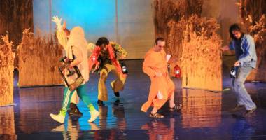 Stire din Cultură-Educație : "Visul unei nopți  de vară", în acest week-end, la Teatrul  de Stat Constanța