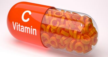 Vitamina C NU ajută în prevenirea sau tratarea coronavirus