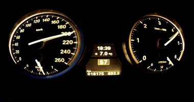 Stire din Eveniment : Circulau cu peste 200 km/h, pe autostradă