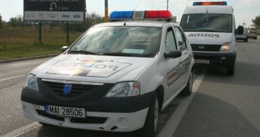 Stire din Eveniment : Mii de vitezomani și bețivi pe șosele! Polițiștii confiscă permise pe bandă rulantă!