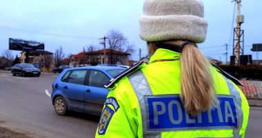 Stire din Eveniment : Sute de șoferi vitezomani, amendați de Poliția Rutieră Constanța