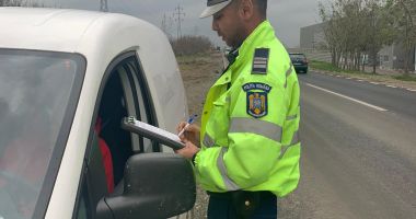 Stire din Eveniment : Vitezomanii, lăsați fără permise, pe șoseaua spre Ovidiu