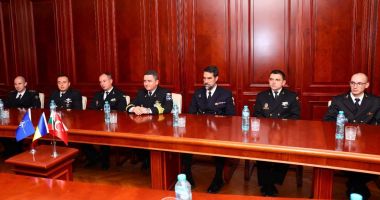 Stire din Politică-Administrație : Delegație a Grupării Navale Permanente a NATO, în vizită la Primăria Constanța