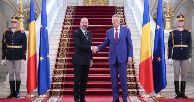 Stire din Actualitate : Preşedintele Consiliului European, primit la Palatul Cotroceni